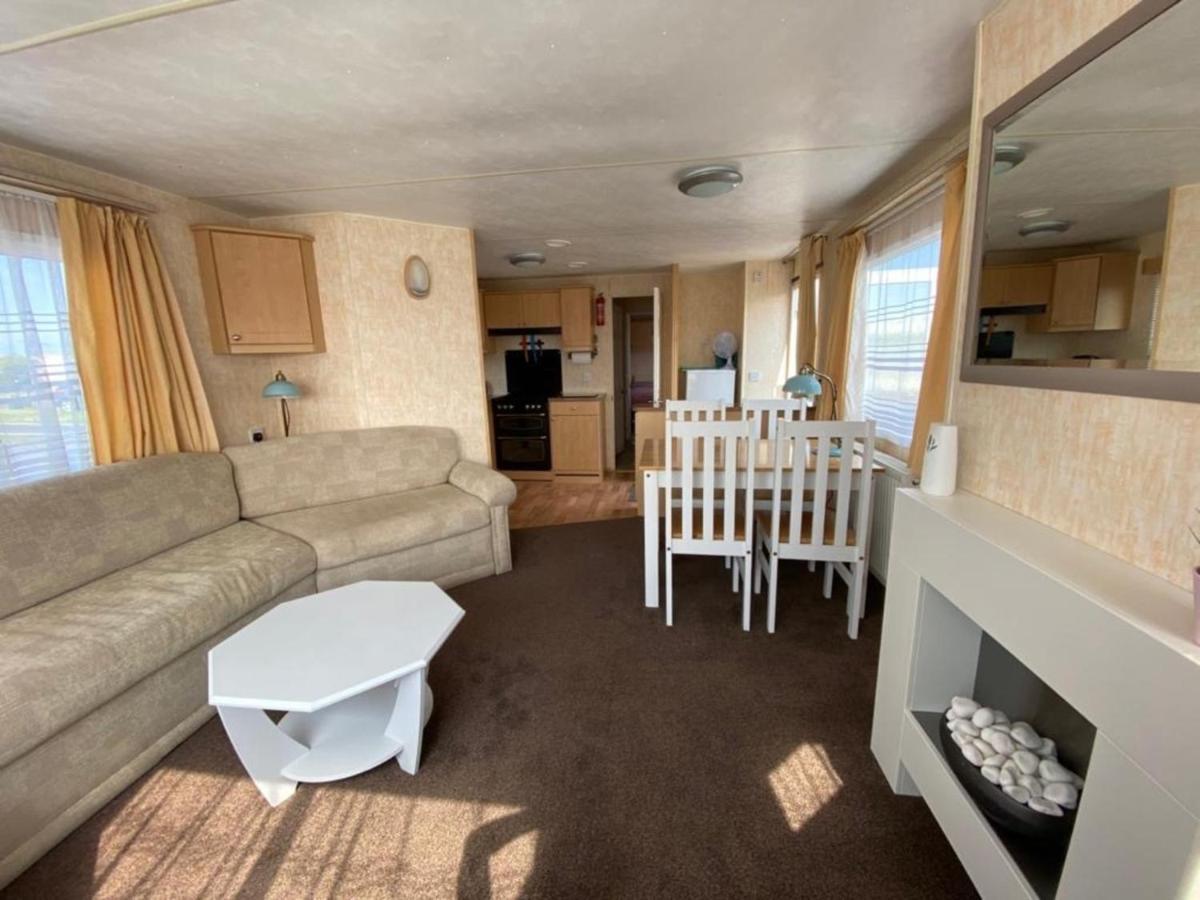 Lake District Static Caravan Lakeside Cumbria Millom Bagian luar foto