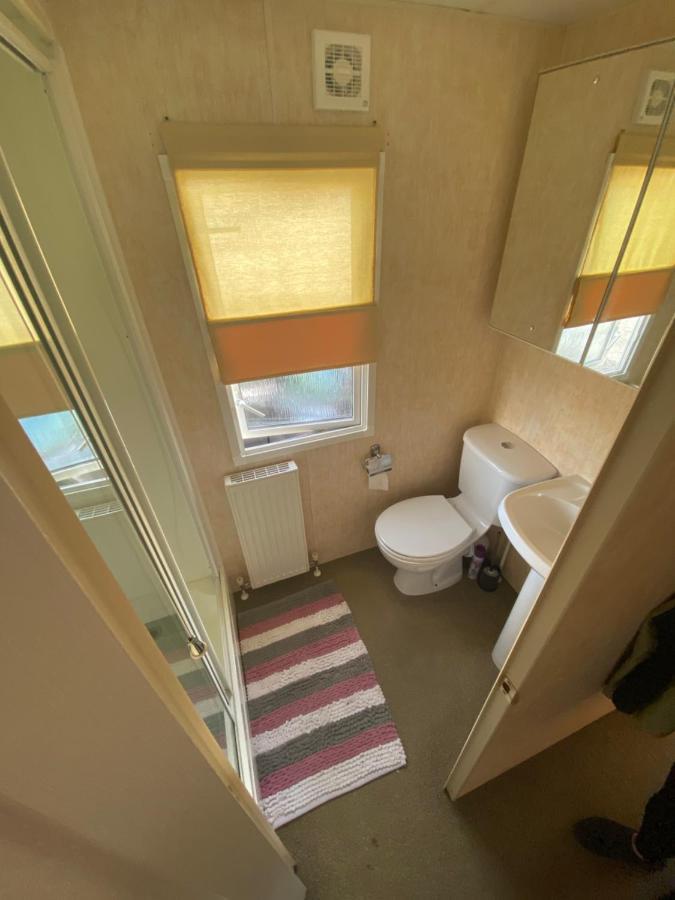 Lake District Static Caravan Lakeside Cumbria Millom Bagian luar foto